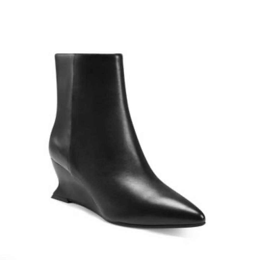 AEROSOLES Black Leather Inee Comfort Wedge Booties